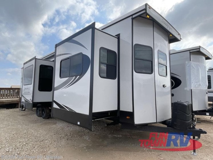 New 2023 Forest River Sandpiper Destination Trailers 420FL available in Thackerville, Oklahoma