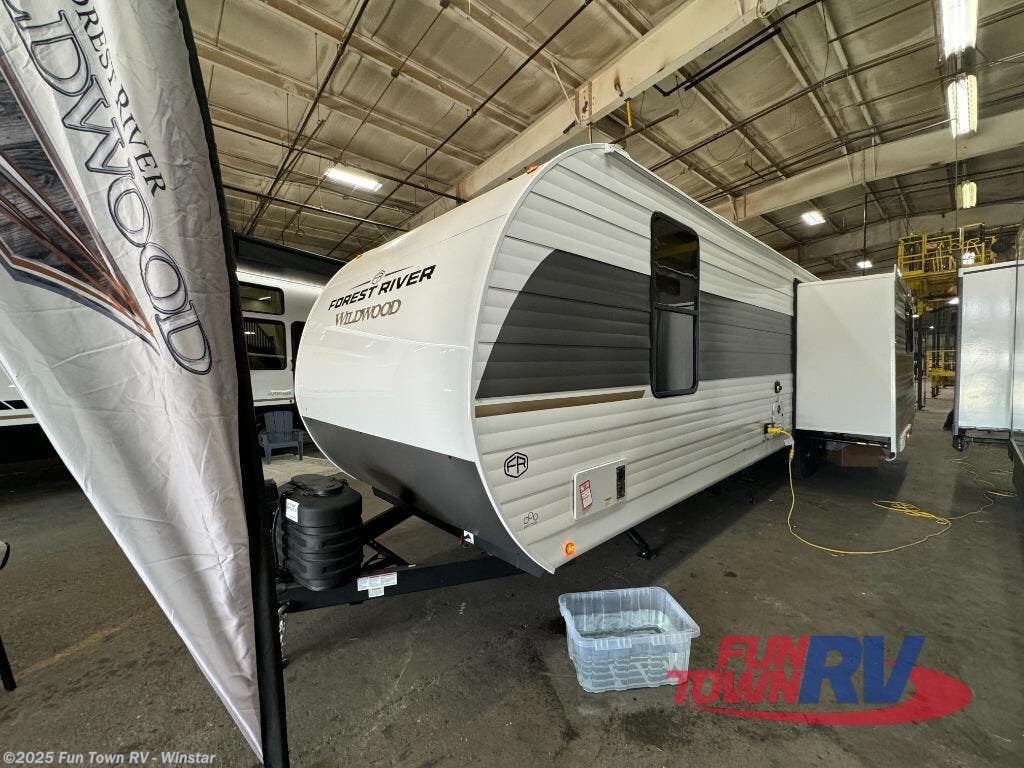 2025 Forest River Wildwood 32VERANDA RV for Sale in Thackerville, OK 73459 WINW32VERANDA