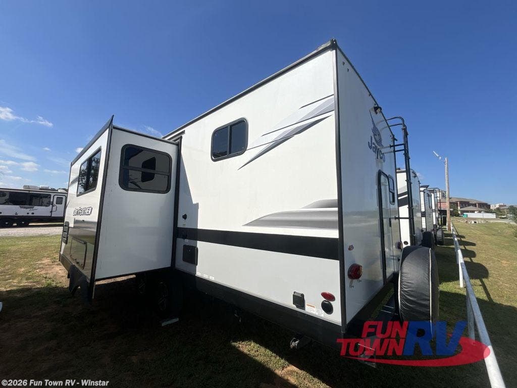 Used 2023 Jayco Jay Feather 24BH available in Thackerville, Oklahoma
