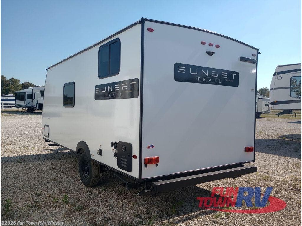 New 2026 CrossRoads Sunset Trail 17BHS available in Thackerville, Oklahoma