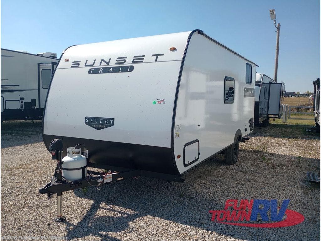 2026 Sunset Trail 17BHS by CrossRoads from Fun Town RV - Winstar in Thackerville, Oklahoma