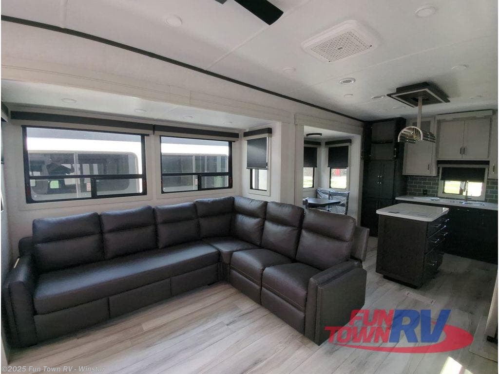 New 2025 Keystone Alpine Avalanche Edition 366LS available in Thackerville, Oklahoma