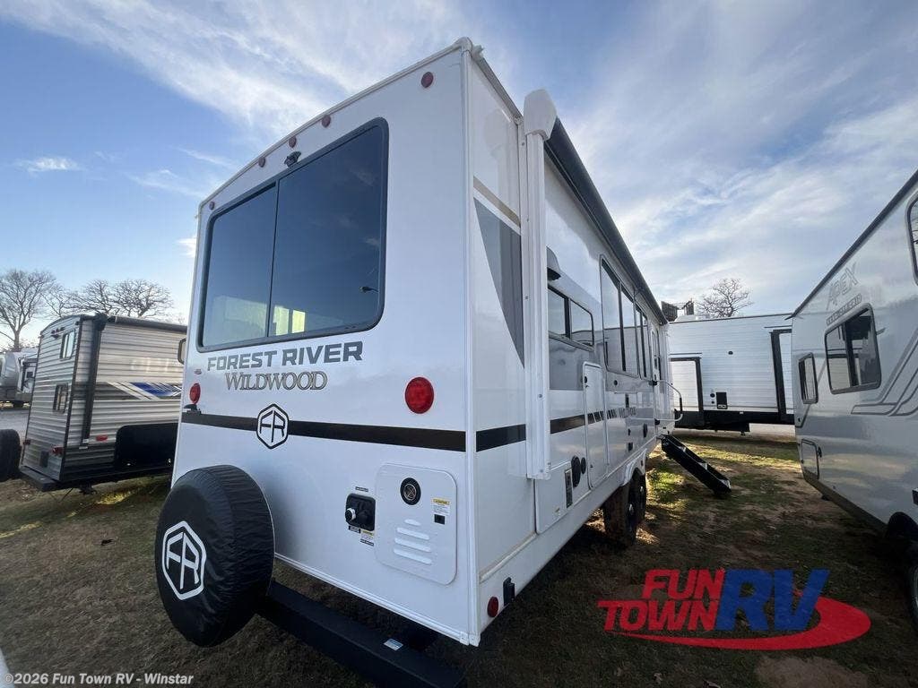 2025 Wildwood 29VIEW by Forest River from Fun Town RV - Winstar in Thackerville, Oklahoma
