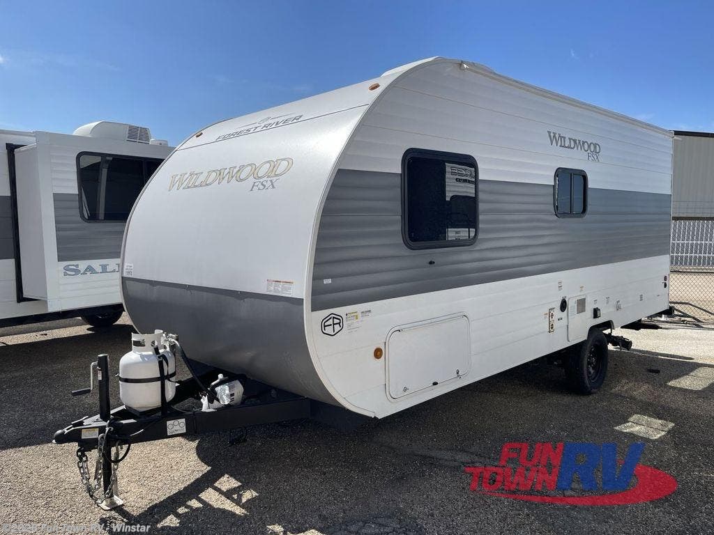 2026 Wildwood FSX 174DBLE by Forest River from Fun Town RV - Winstar in Thackerville, Oklahoma