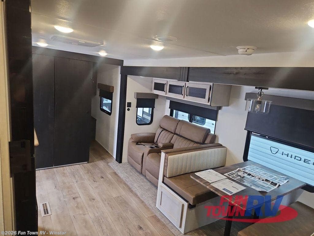 New 2026 Forest River Puma 337BH available in Thackerville, Oklahoma