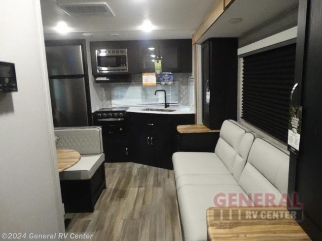 2024 Freedom Express Ultra Lite 246RKS by Coachmen from General RV Center in Clarkston, Michigan