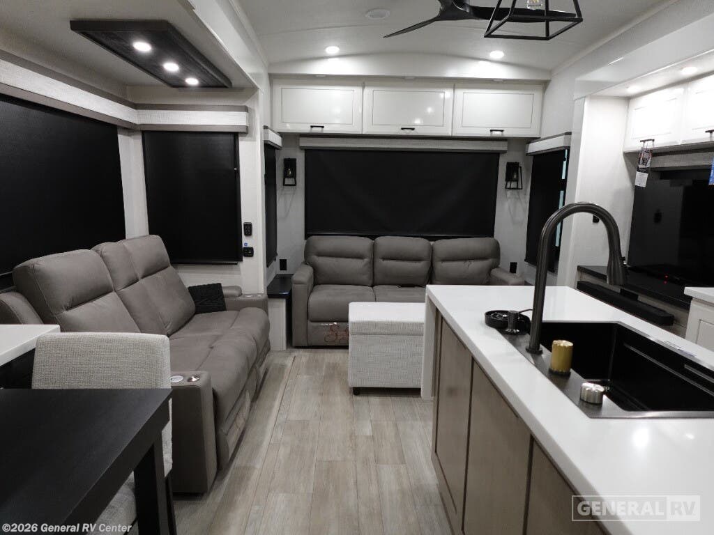 2026 Jayco Pinnacle 32RLTS - New Fifth Wheel For Sale by General RV Center in Clarkston, Michigan