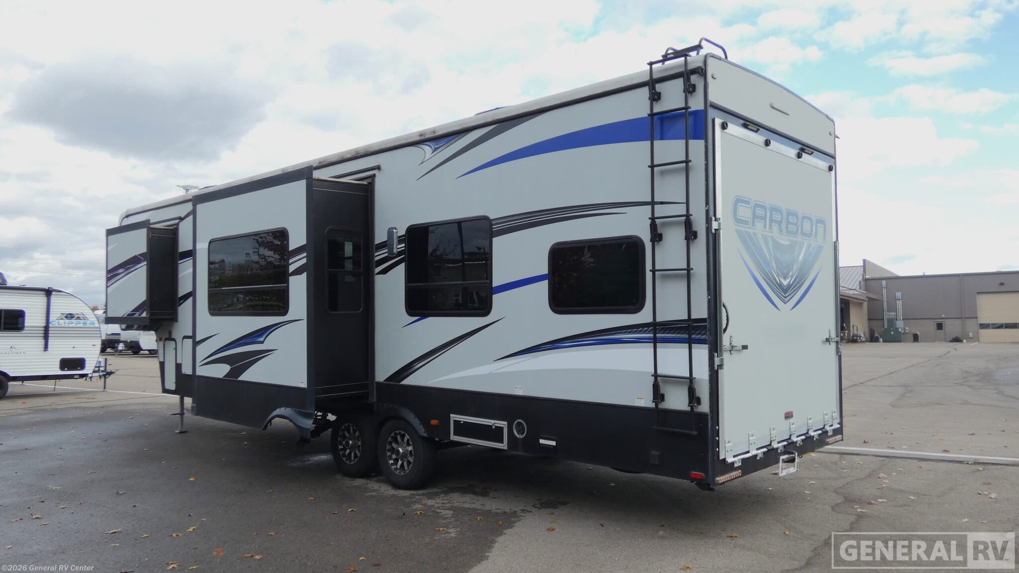 2016 Carbon M-327-3S by Keystone from General RV Center in Clarkston, Michigan