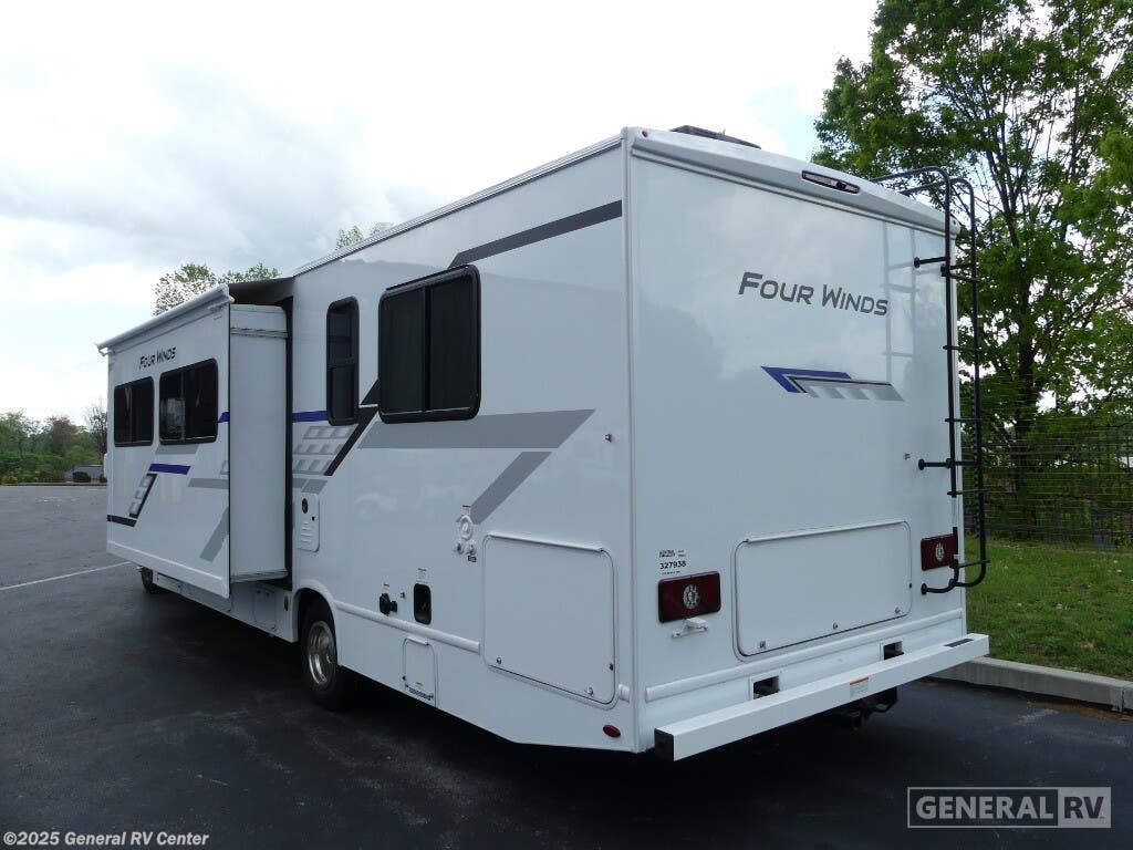 2026 Four Winds 31H by Thor Motor Coach from General RV Center in Clarkston, Michigan