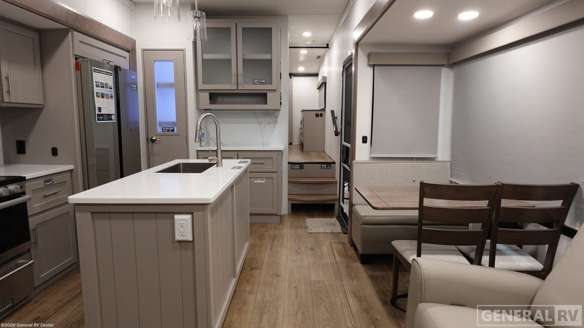 New 2026 Alliance RV Avenue 32RLS available in Clarkston, Michigan