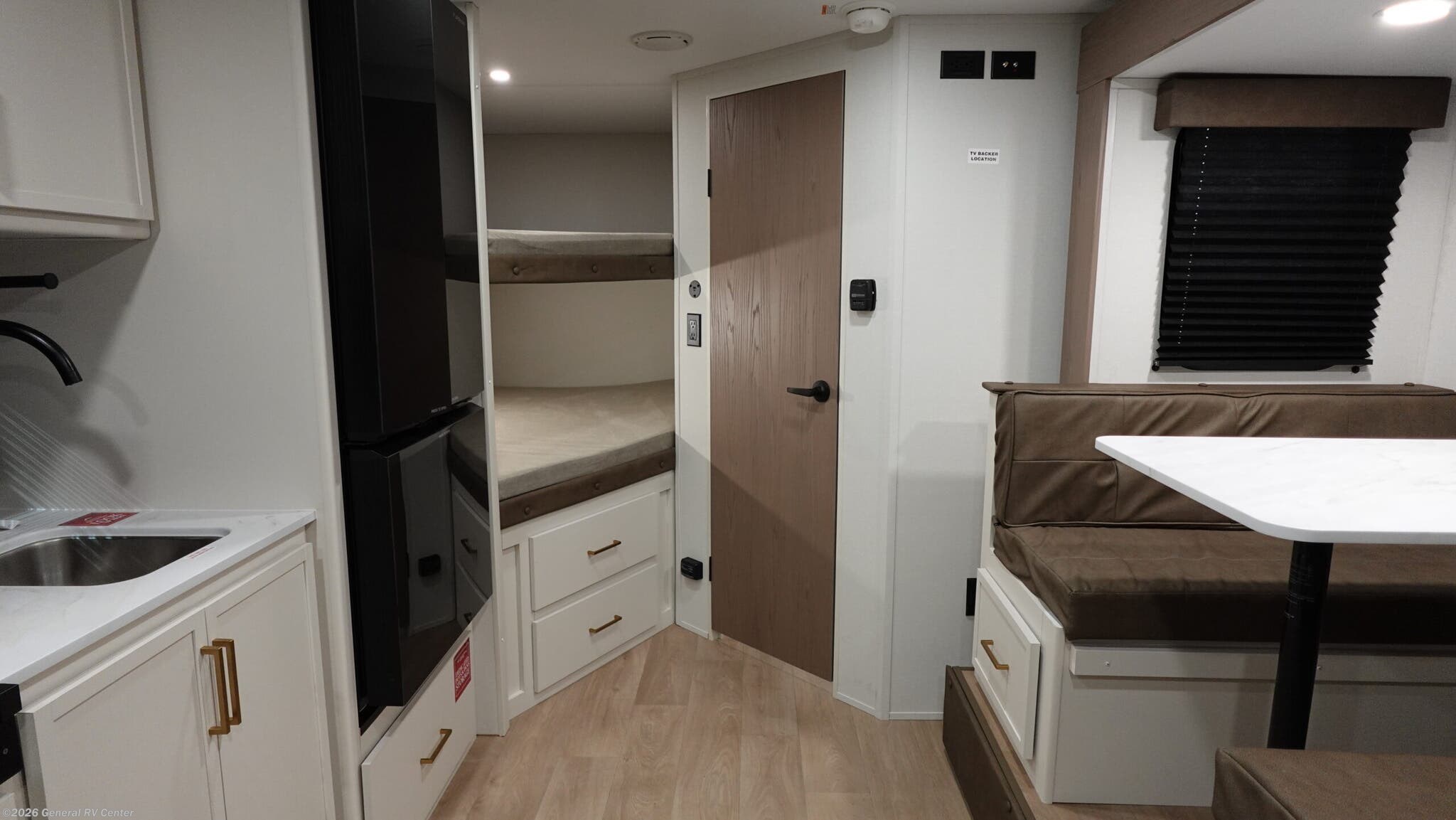 2026 Grand Design TRANSCEND-ONE 161BH - New Travel Trailer For Sale by General RV Center in Clarkston, Michigan