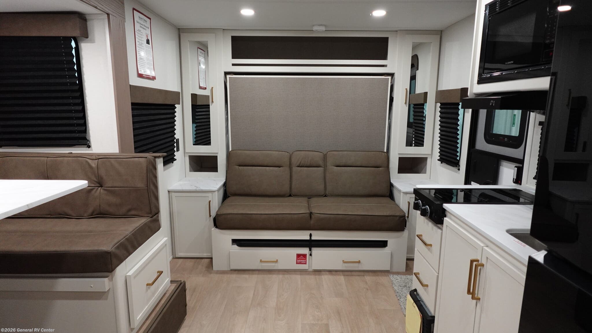 New 2026 Grand Design TRANSCEND-ONE 161BH available in Clarkston, Michigan