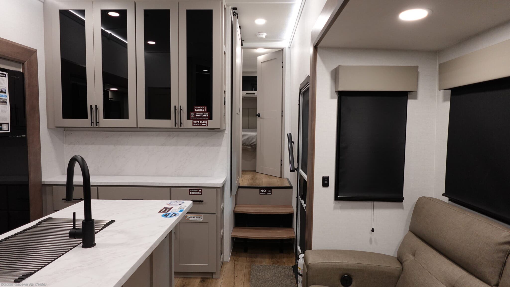 New 2026 Alliance RV Valor 35A14 available in Clarkston, Michigan