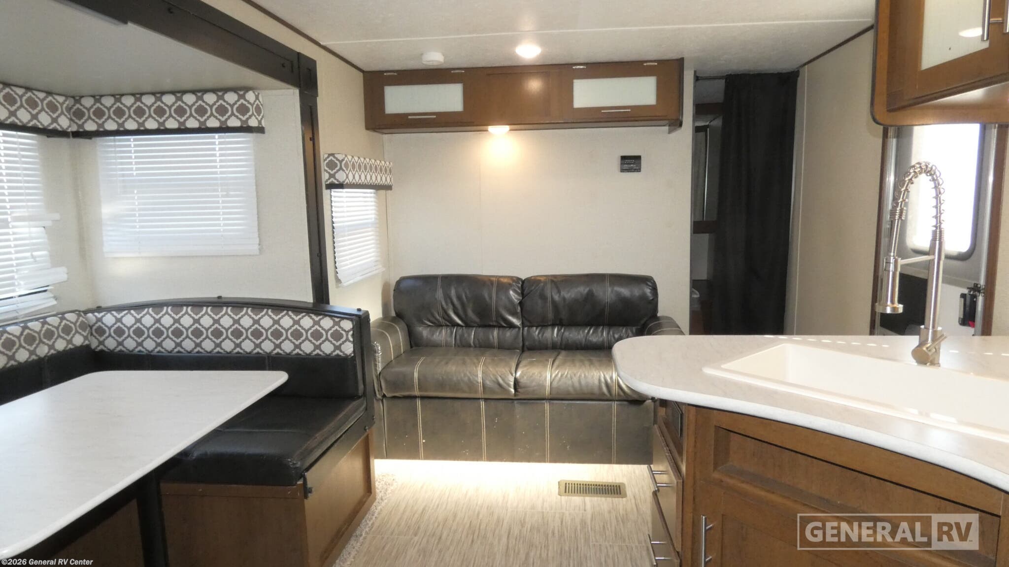Used 2019 Prime Time Avenger ATI 26BBS available in Clarkston, Michigan