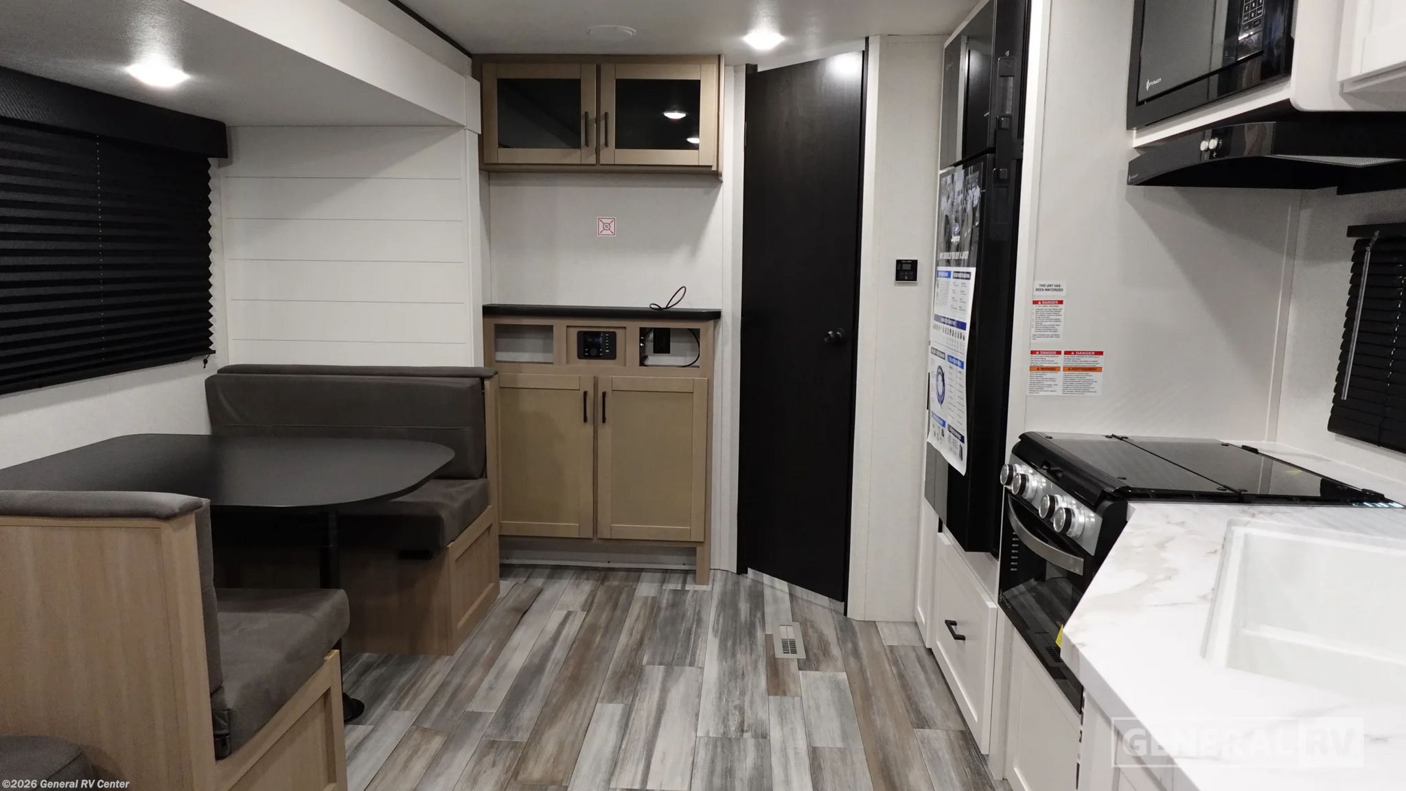 New 2026 Jayco Jay Flight SLX 262RLS available in Clarkston, Michigan