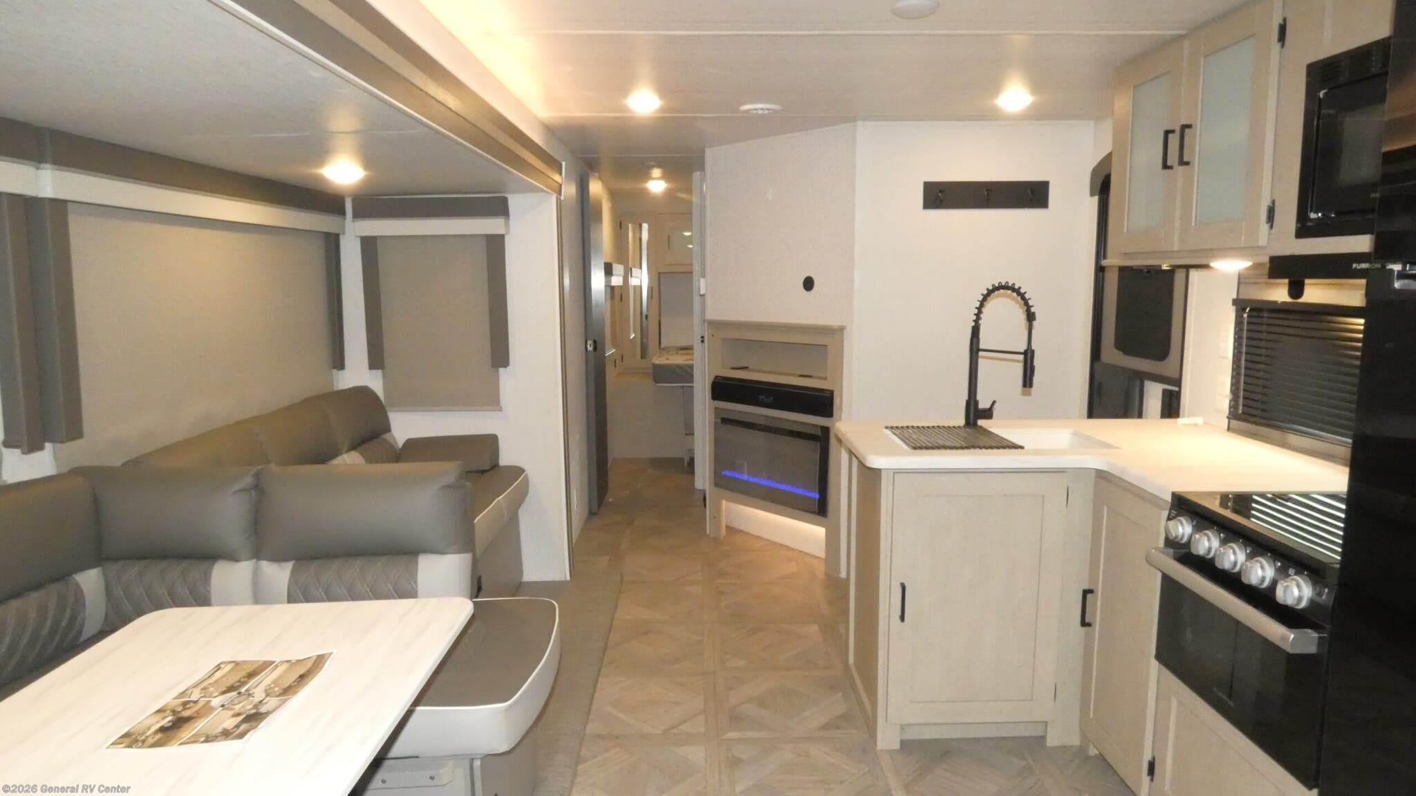 Used 2023 Forest River Salem 29VBUD available in Clarkston, Michigan