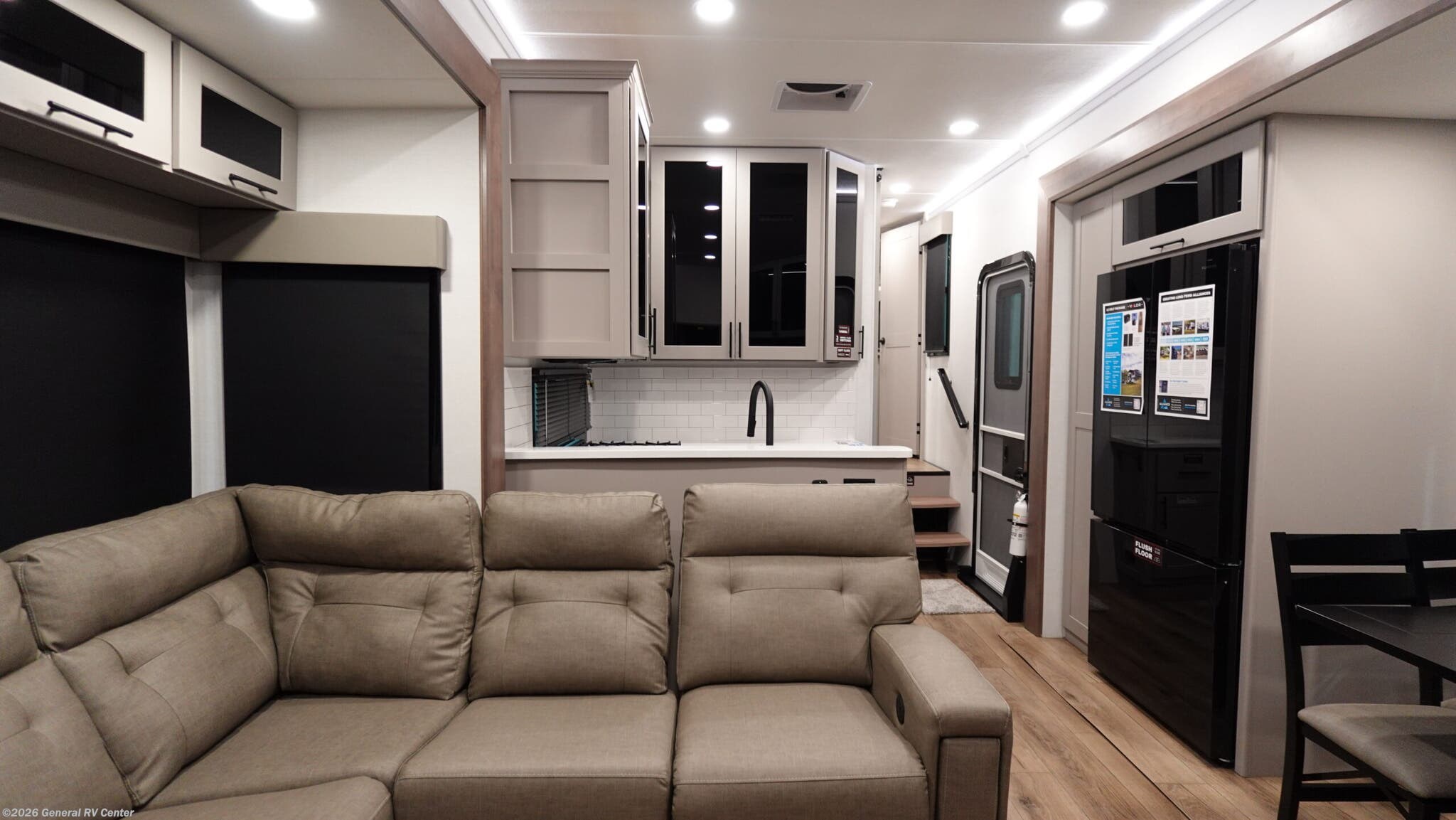 New 2026 Alliance RV Valor 44V14 available in Clarkston, Michigan