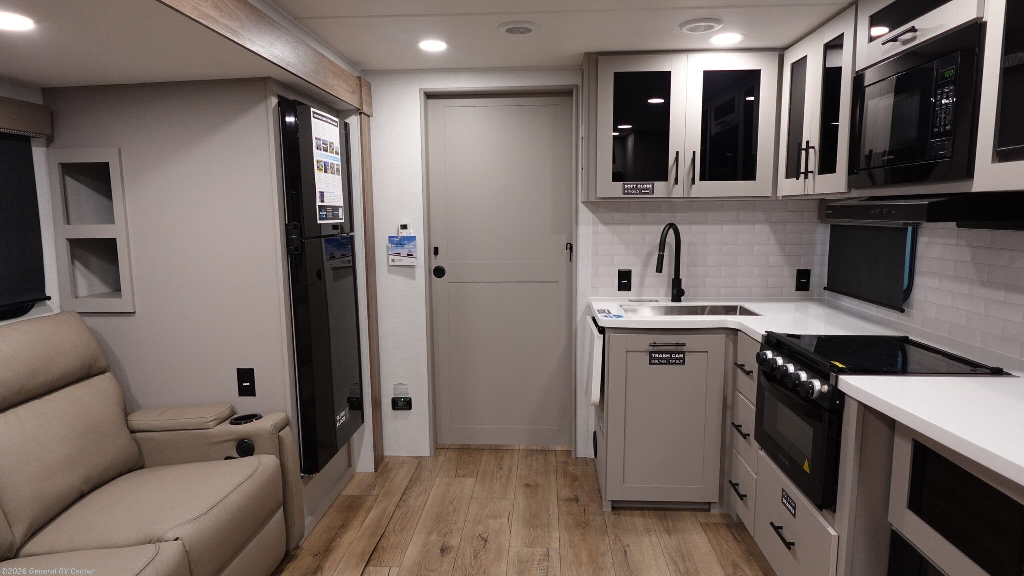 New 2026 Alliance RV Delta 252RL available in Clarkston, Michigan