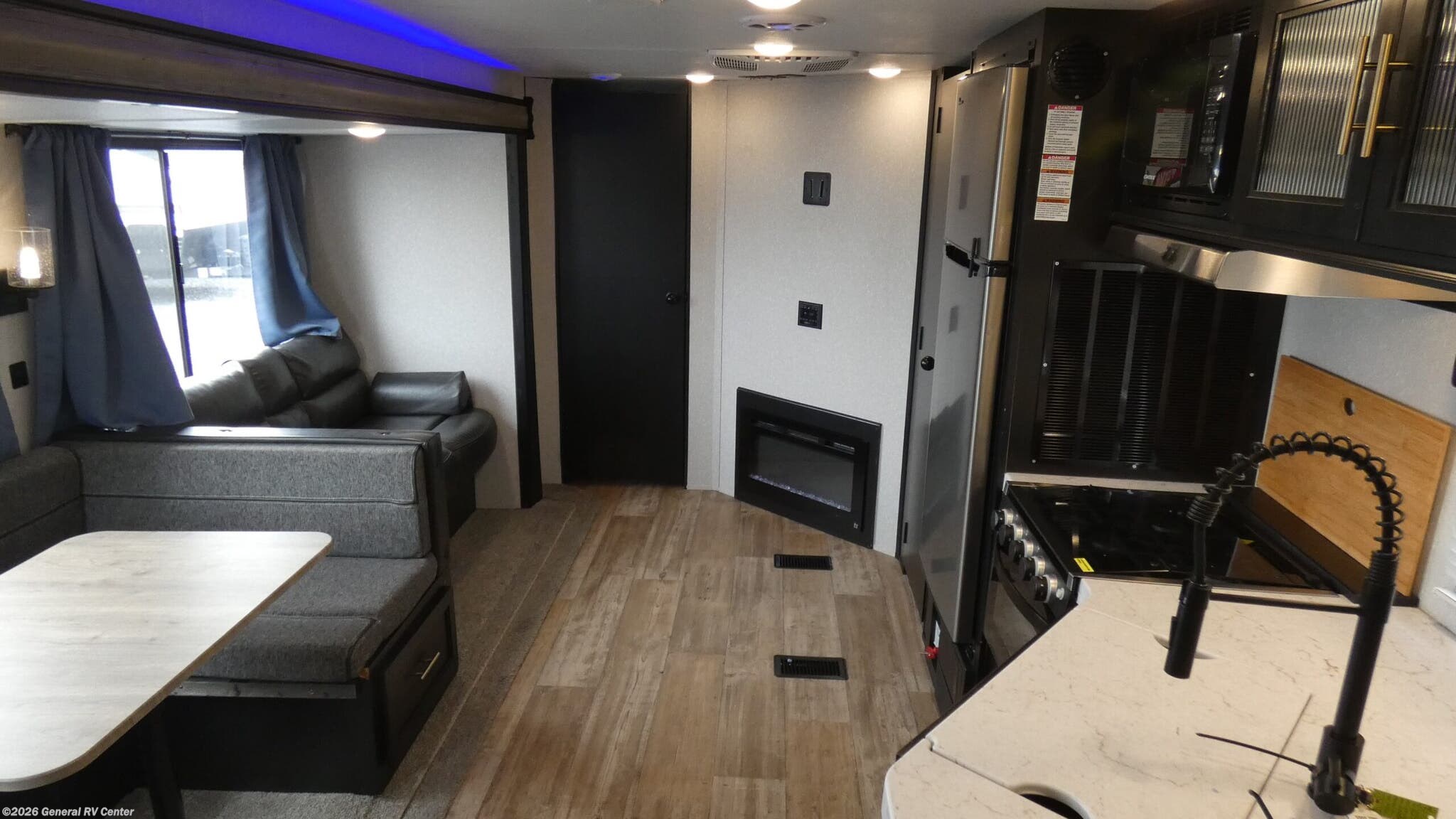 Used 2022 Forest River Cherokee 264DBH available in Clarkston, Michigan