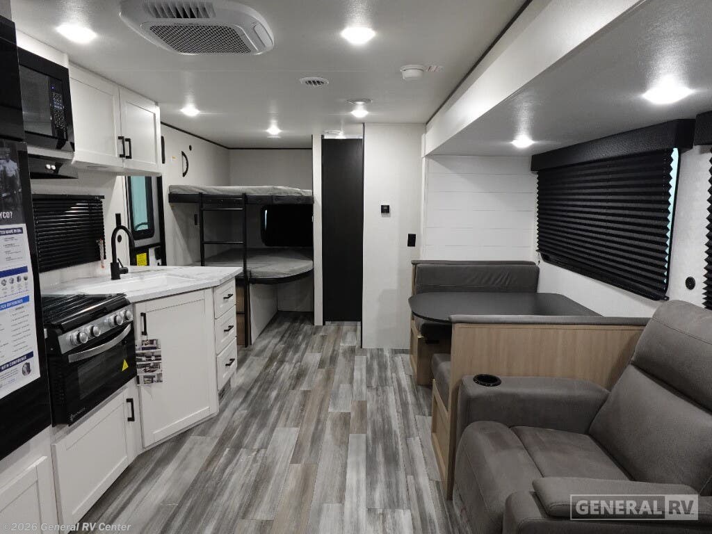 2026 Jayco Flight 263BHS - New Travel Trailer For Sale by General RV Center in Clarkston, Michigan