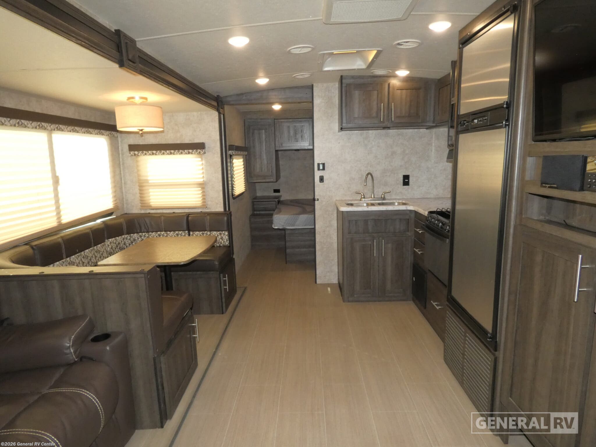 Used 2018 Highland Ridge Open Range Ultra Lite 2802BH available in Clarkston, Michigan