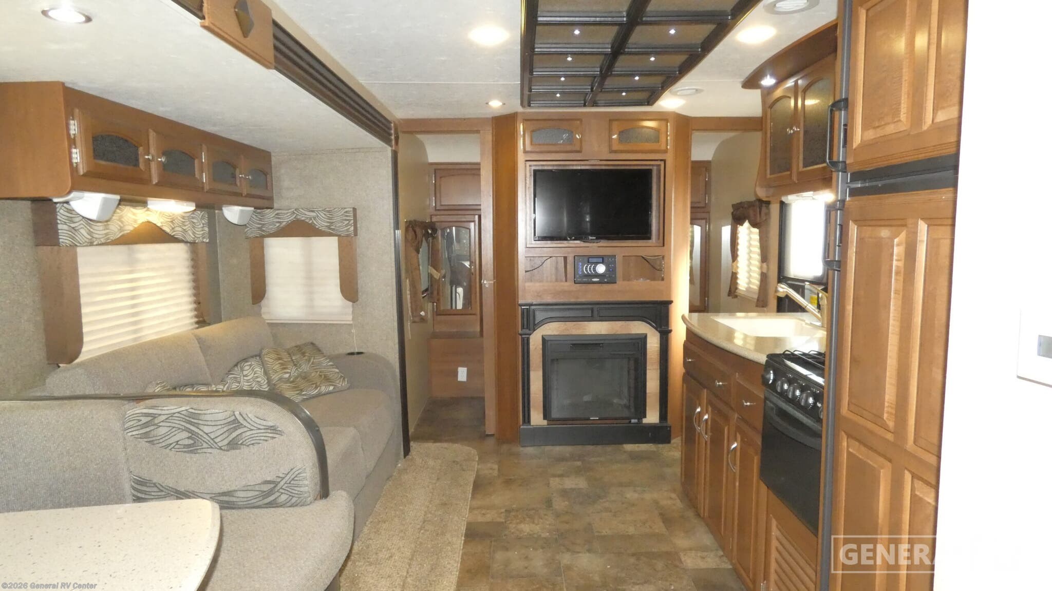 Used 2016 Coachmen Freedom Express 292BHDS available in Clarkston, Michigan