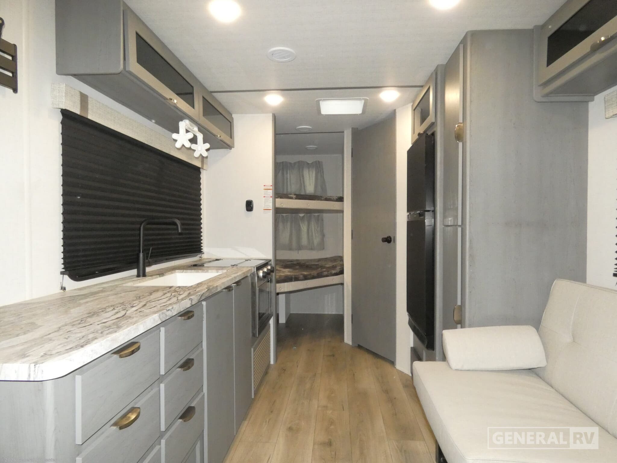 2024 Forest River Ozark 2400BHLE - Used Travel Trailer For Sale by General RV Center in Clarkston, Michigan