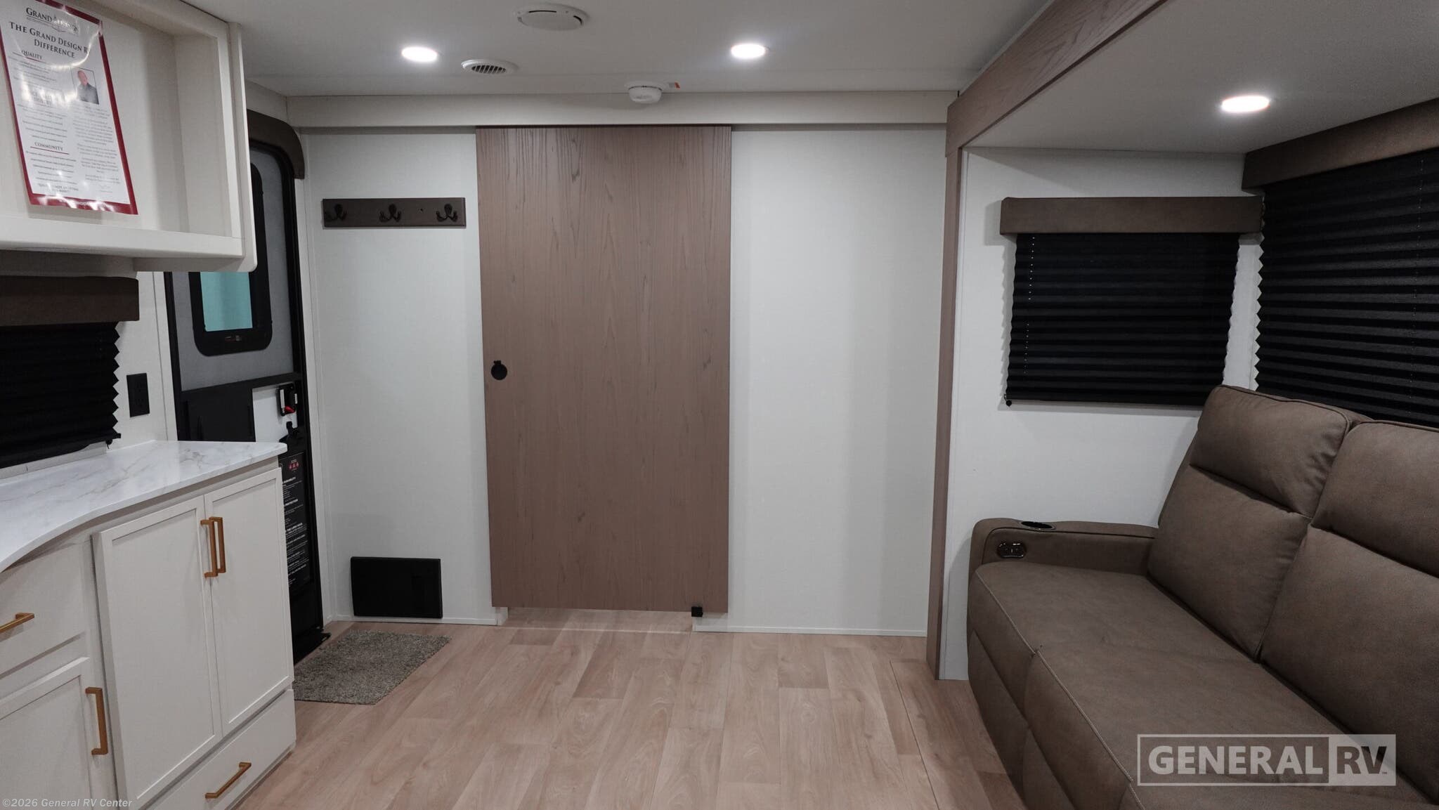 2026 Grand Design Transcend 22RBX - New Travel Trailer For Sale by General RV Center in Clarkston, Michigan