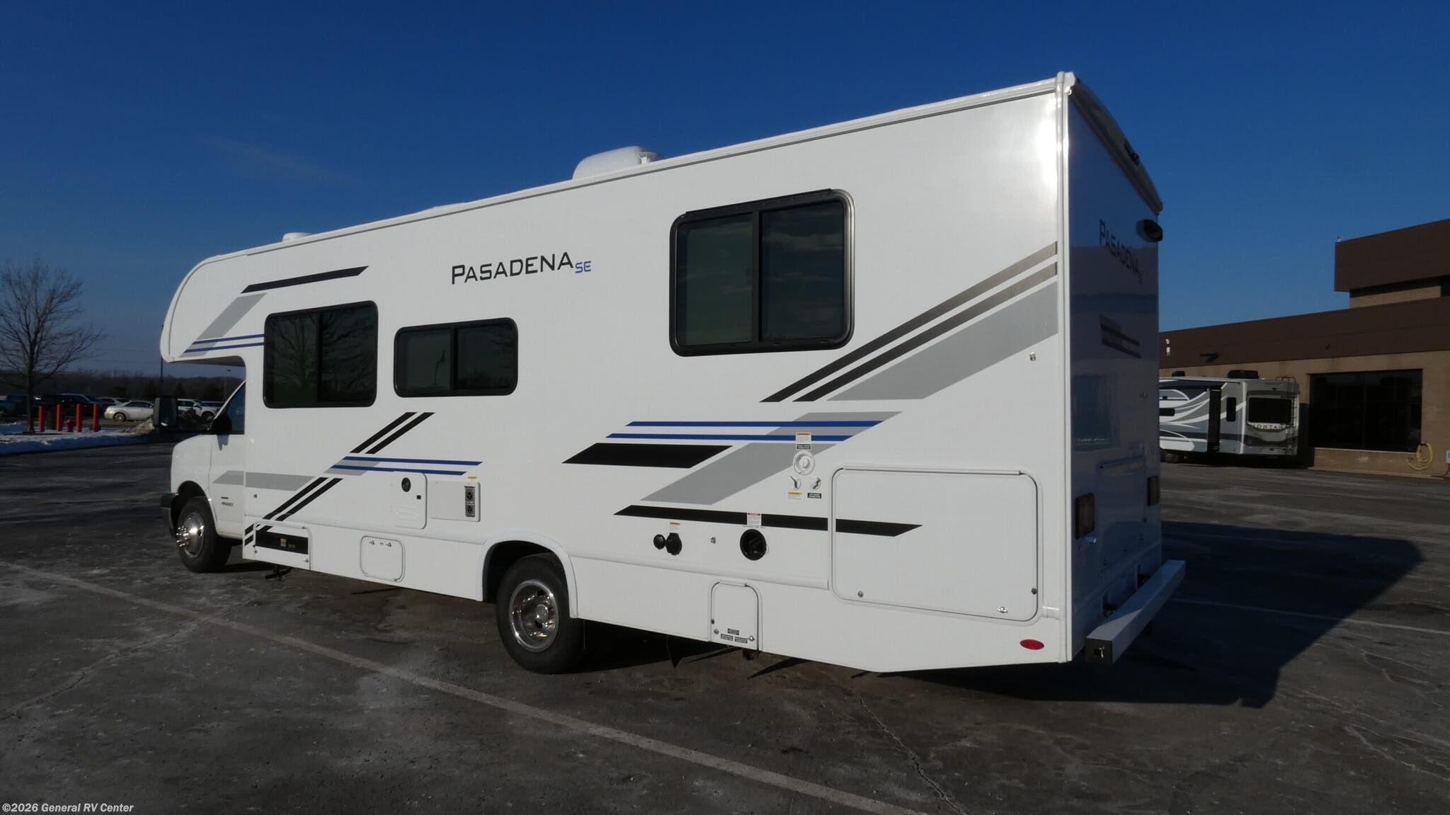 2026 Pasadena SZ28 by Thor Motor Coach from General RV Center in Clarkston, Michigan