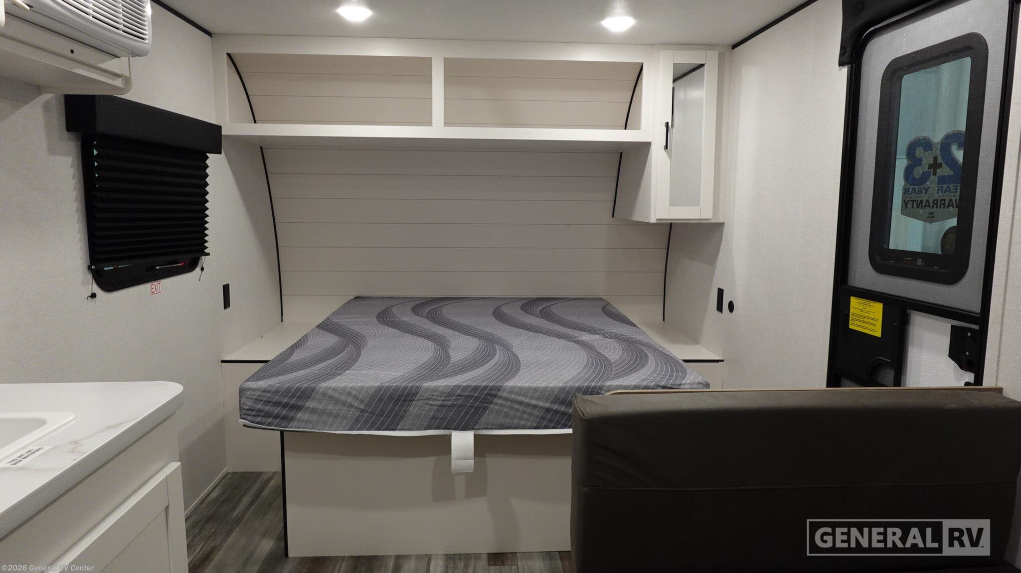 New 2026 Jayco Jay Flight SLX 170FQ available in Clarkston, Michigan