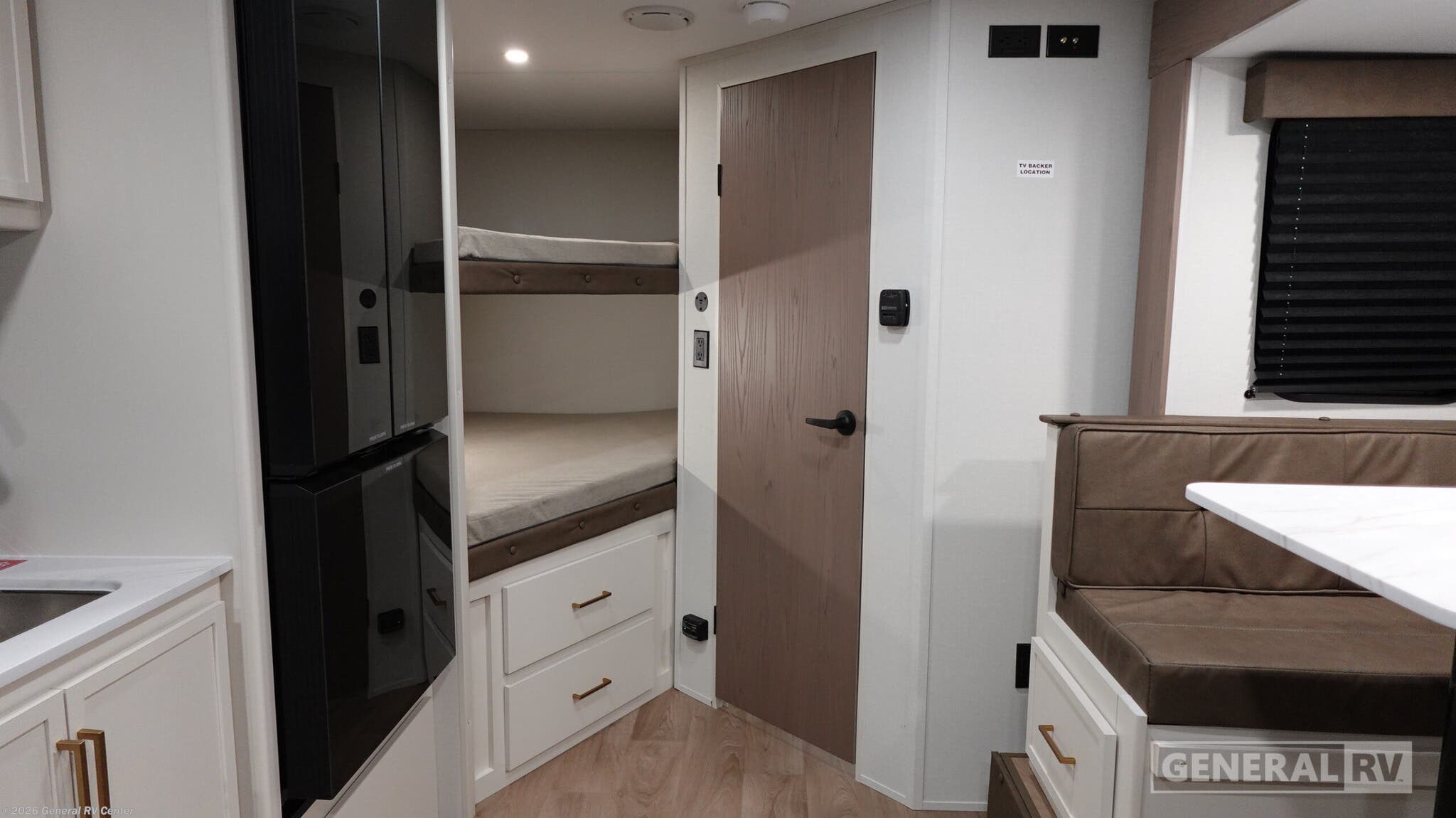 2026 Grand Design TRANSCEND-ONE 161BH - New Travel Trailer For Sale by General RV Center in Clarkston, Michigan
