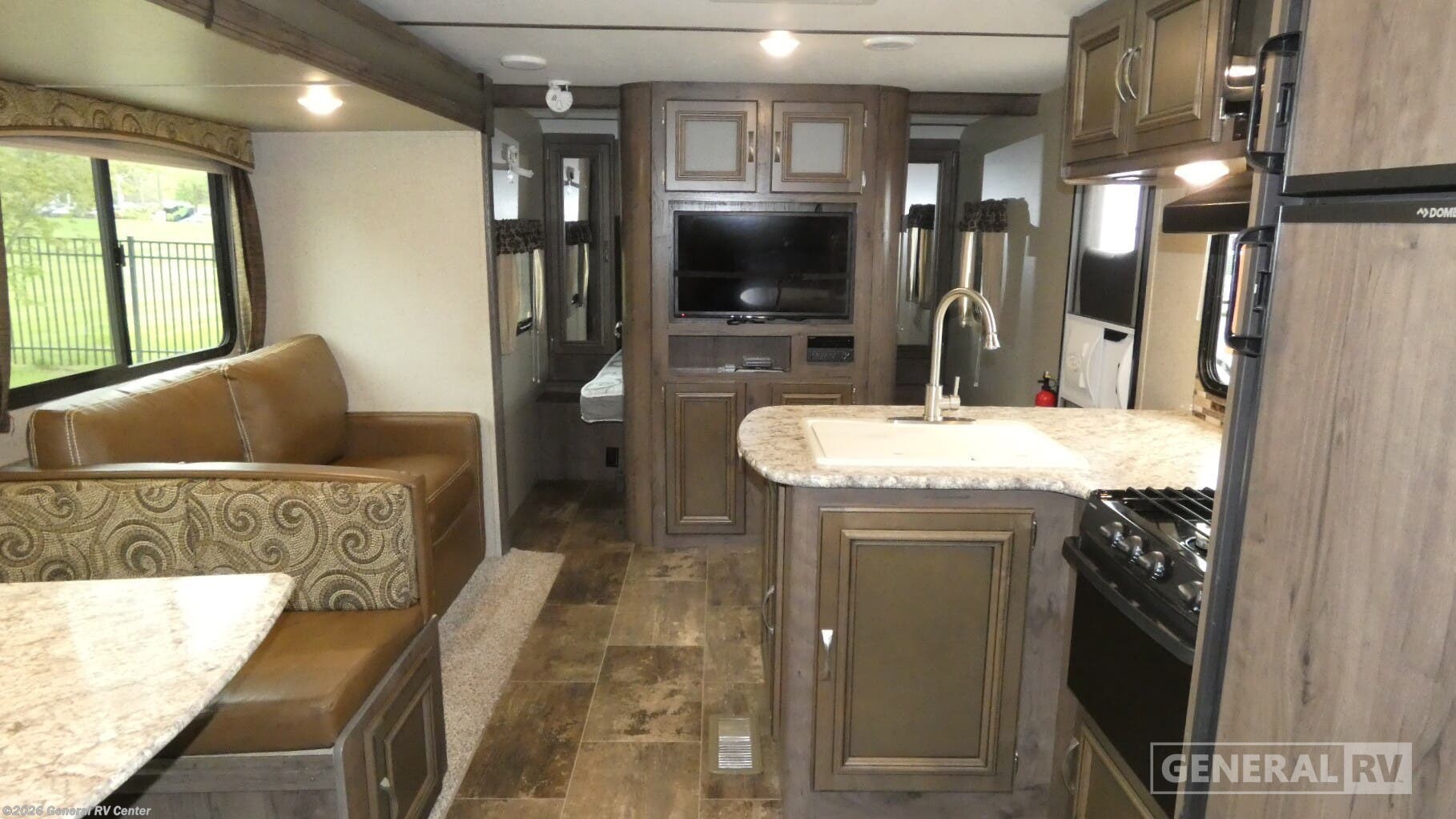 Used 2018 Keystone Passport 2810BH available in Clarkston, Michigan