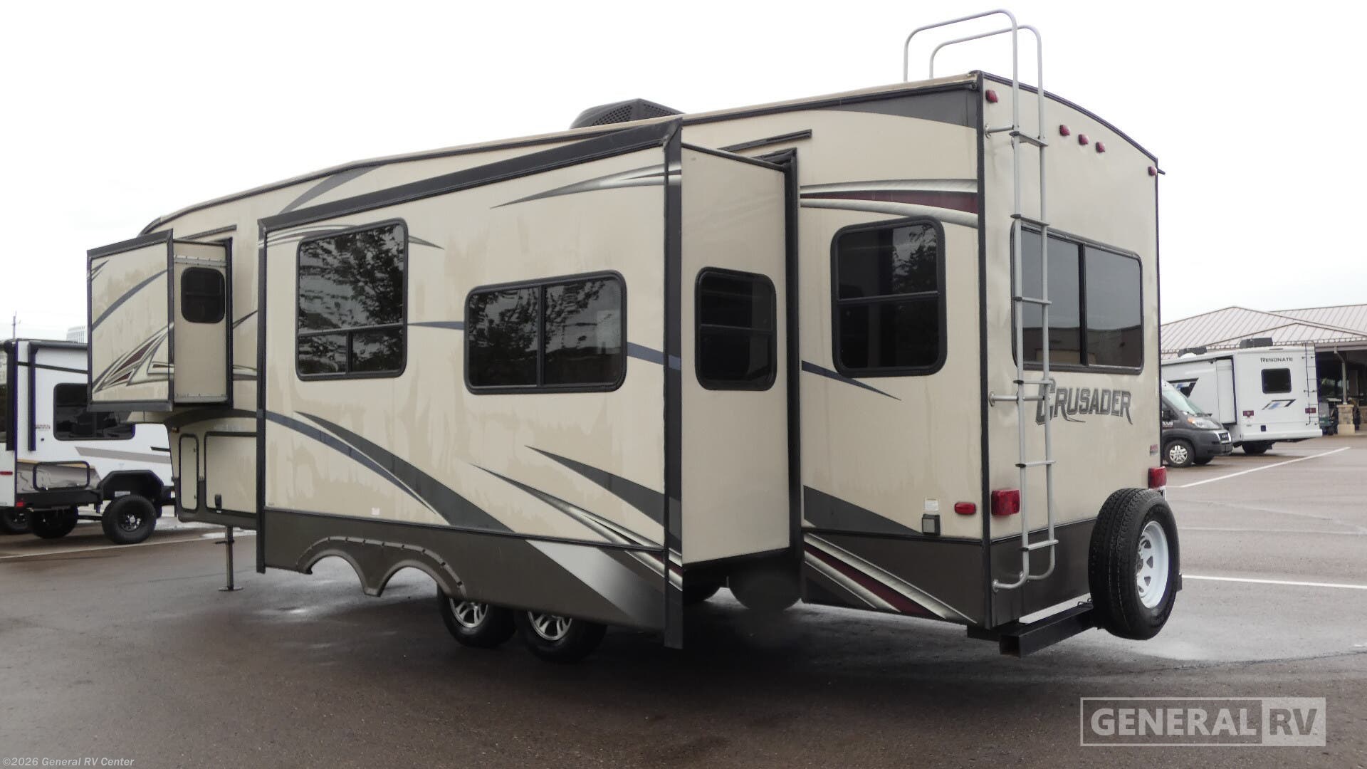2016 Crusader 315RST by Prime Time from General RV Center in Clarkston, Michigan