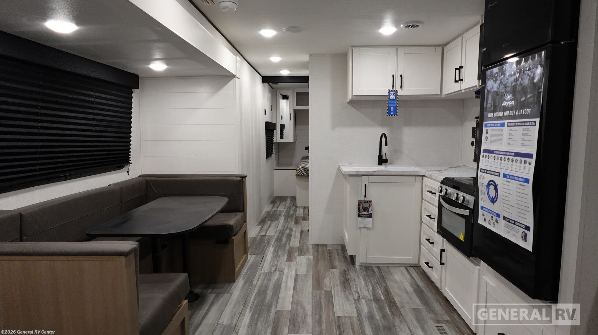 New 2026 Jayco Jay Flight SLX 330TBS available in Clarkston, Michigan