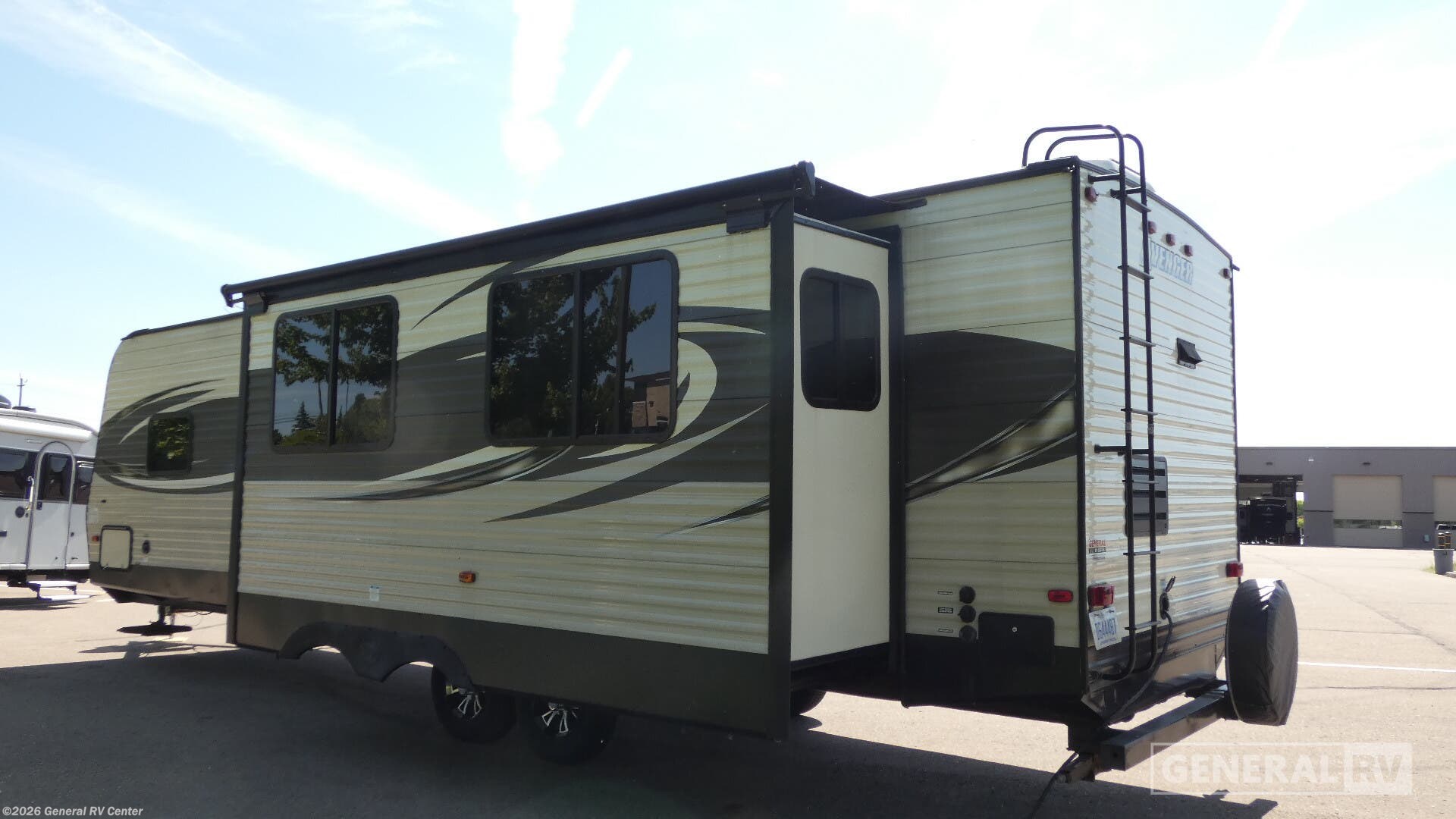 2017 Avenger 28RKS by Prime Time from General RV Center in Clarkston, Michigan