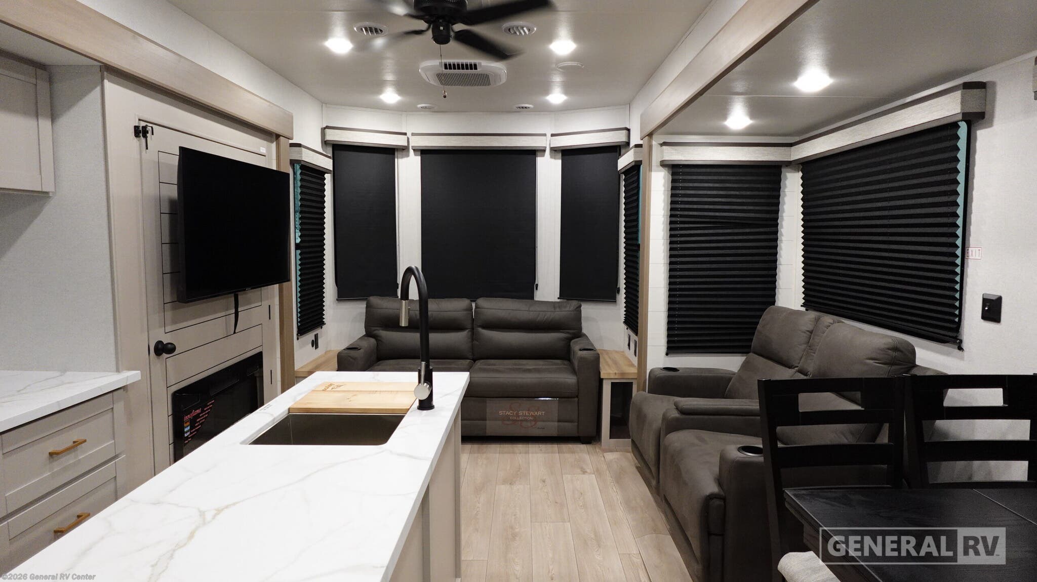 New 2026 Jayco Jay Flight Bungalow 401FLTS available in Clarkston, Michigan