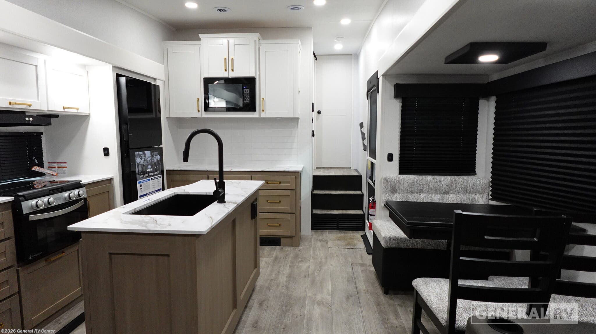 New 2026 Jayco Eagle SLE 30RLT available in Clarkston, Michigan
