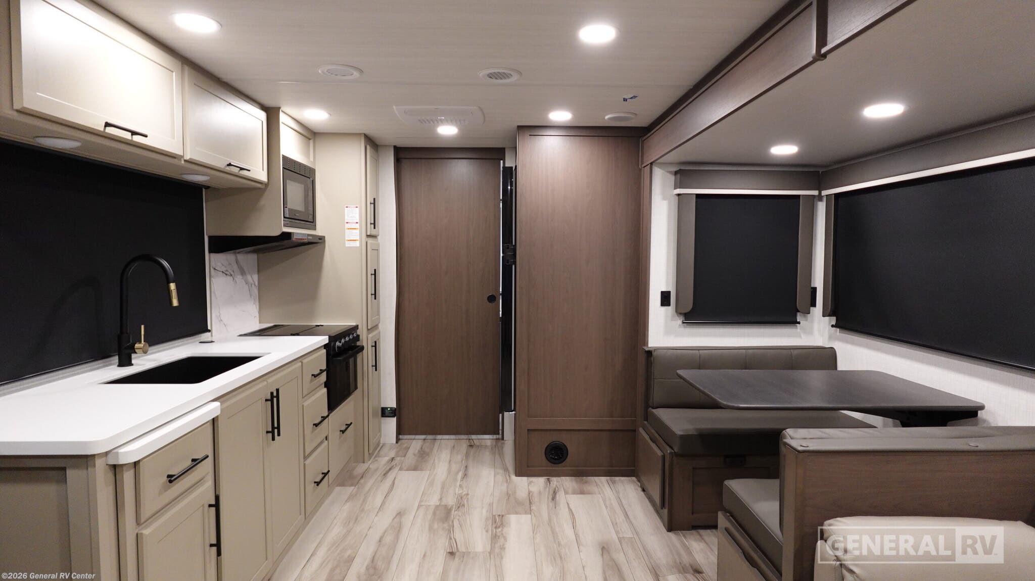 2027 Keystone Cougar Half Ton 26LBW - New Travel Trailer For Sale by General RV Center in Clarkston, Michigan