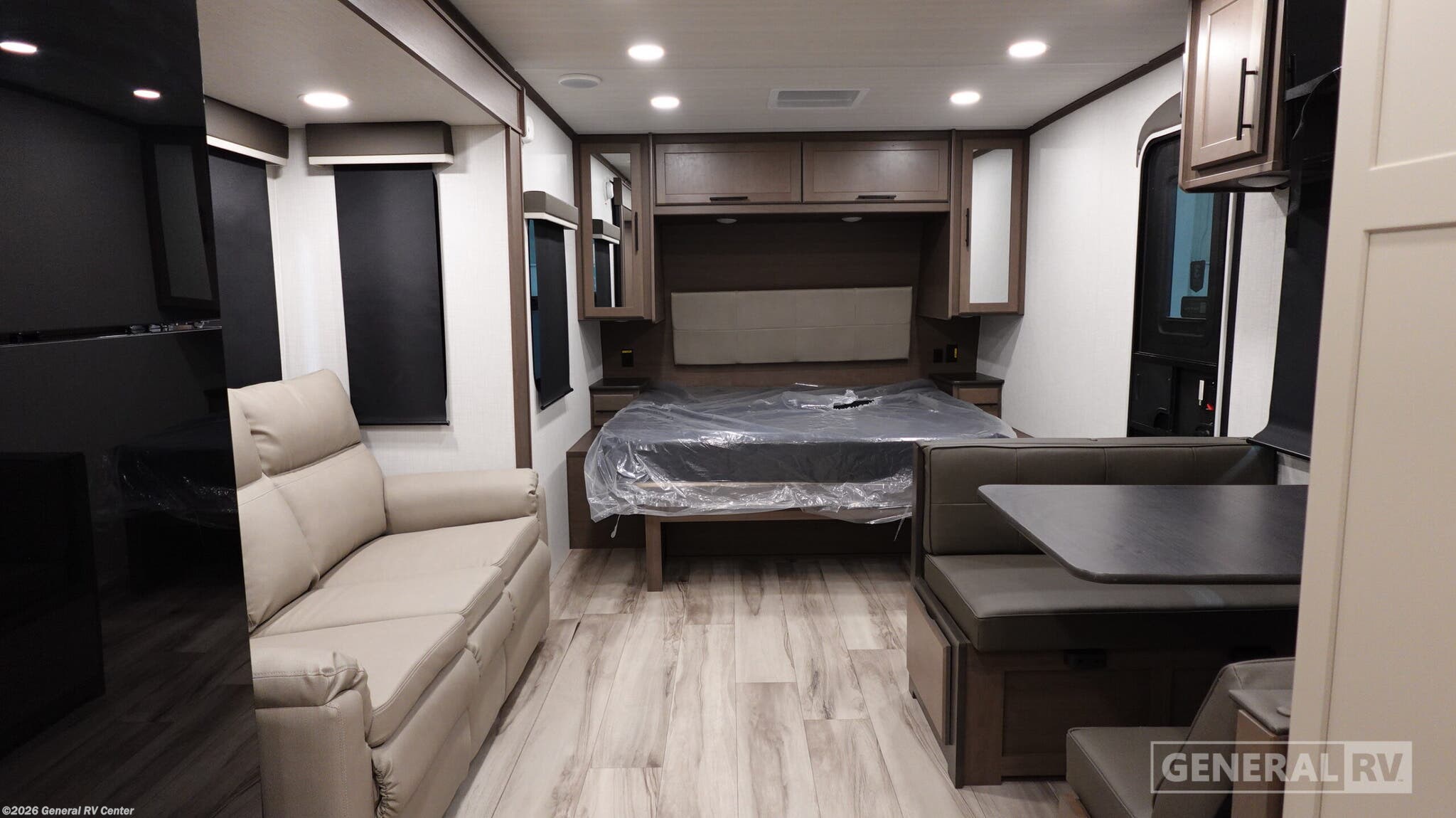 New 2027 Keystone Cougar Half Ton 22MLS available in Clarkston, Michigan