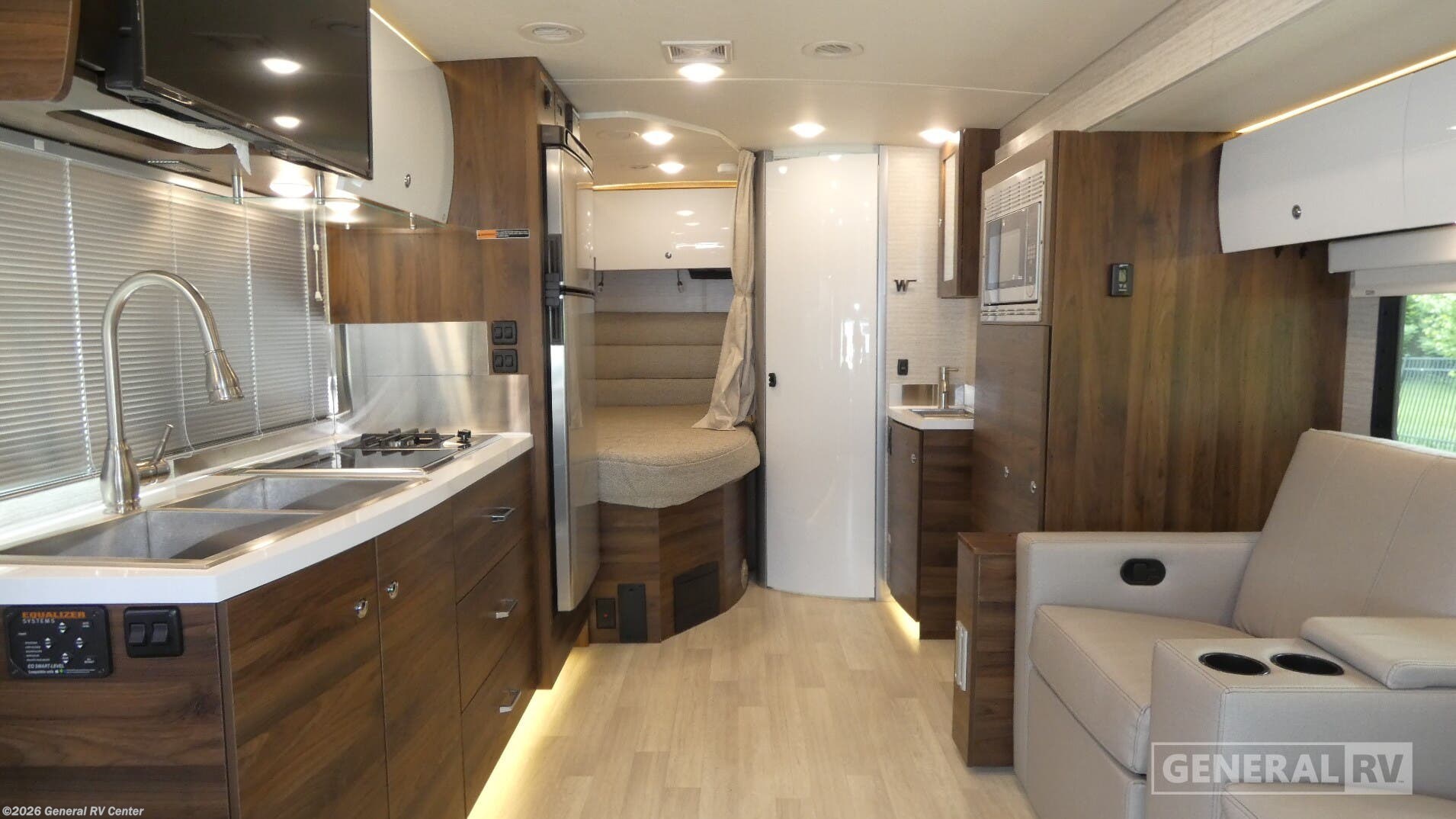 2020 Winnebago Navion 24J - Used Class C For Sale by General RV Center in Clarkston, Michigan