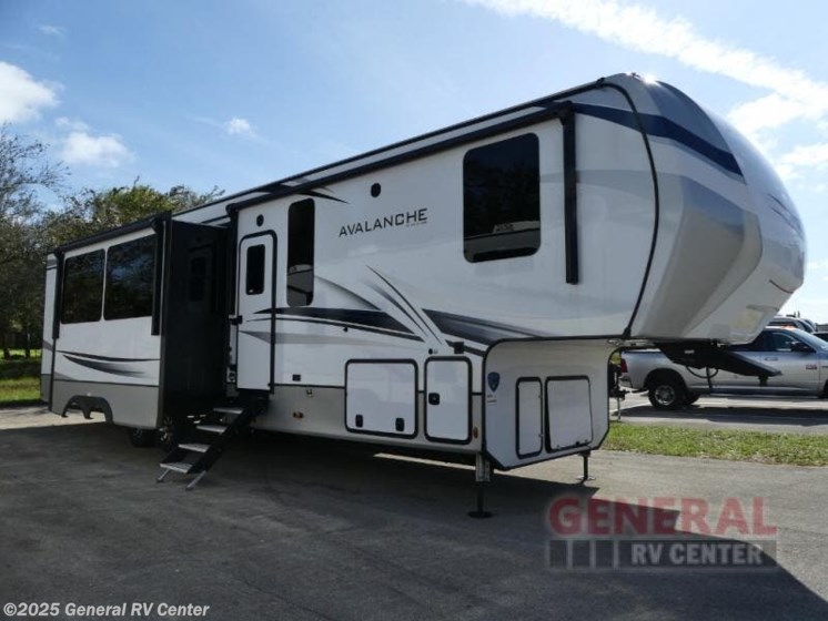 2023 Keystone Avalanche 390DS RV for Sale in Ocala, FL 34473 | 303978 ...