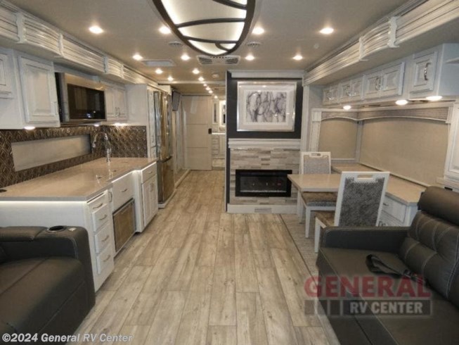 2024 Discovery 38W by Fleetwood from General RV Center in Ocala, Florida