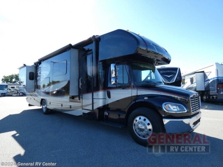 Used 2015 Dynamax Corp Force 37TS available in Ocala, Florida