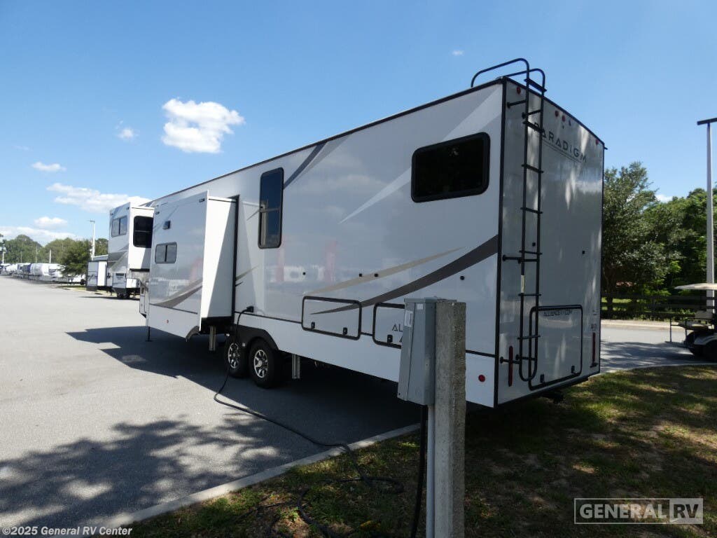 Used 2024 Alliance RV Paradigm 385FL-5SL available in Ocala, Florida