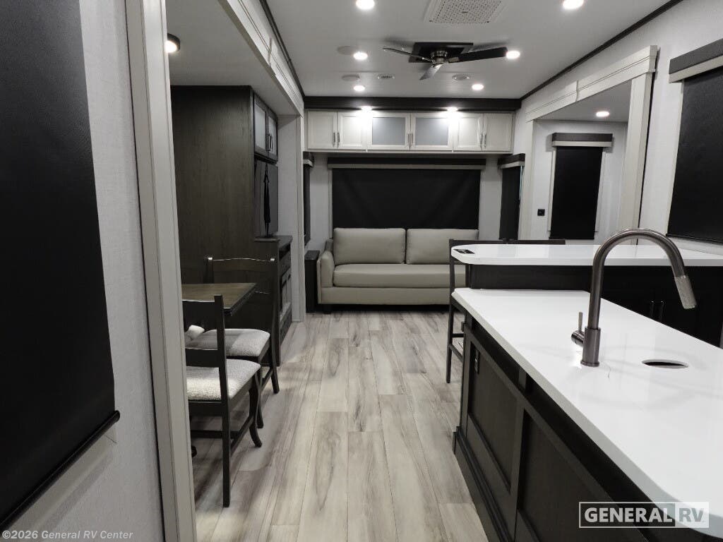 2026 Keystone Avalanche 338GK - New Fifth Wheel For Sale by General RV Center in Ocala, Florida