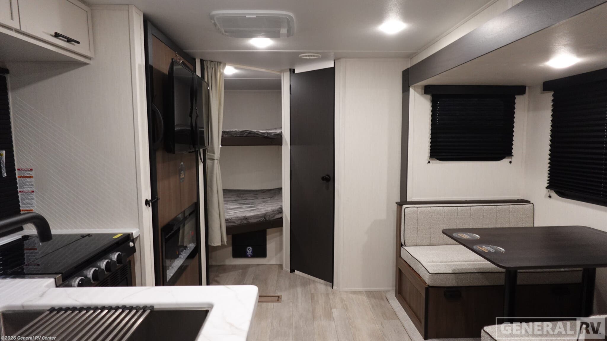 2026 Prime Time Avenger 23BHS - New Travel Trailer For Sale by General RV Center in Ocala, Florida
