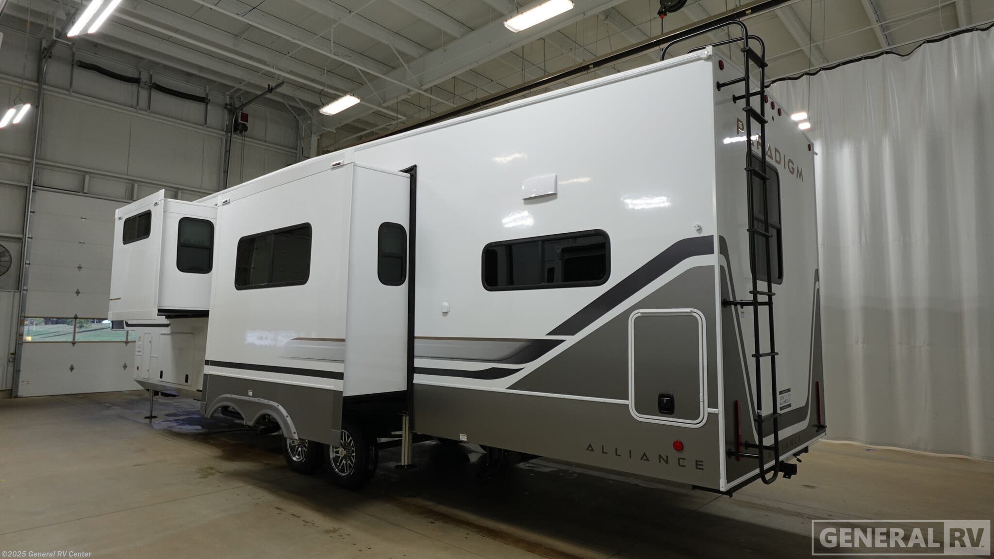 2026 Paradigm 382RK by Alliance RV from General RV Center in Ocala, Florida
