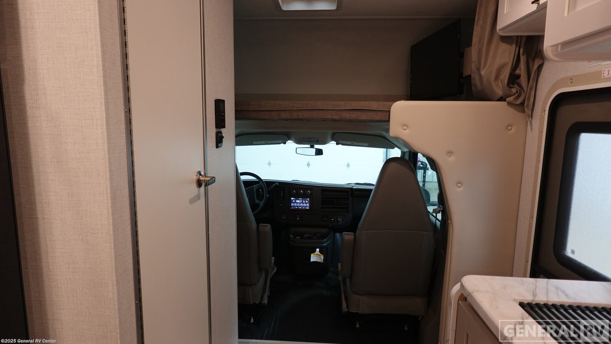 New 2026 Thor Motor Coach Pasadena SE19 available in Ocala, Florida