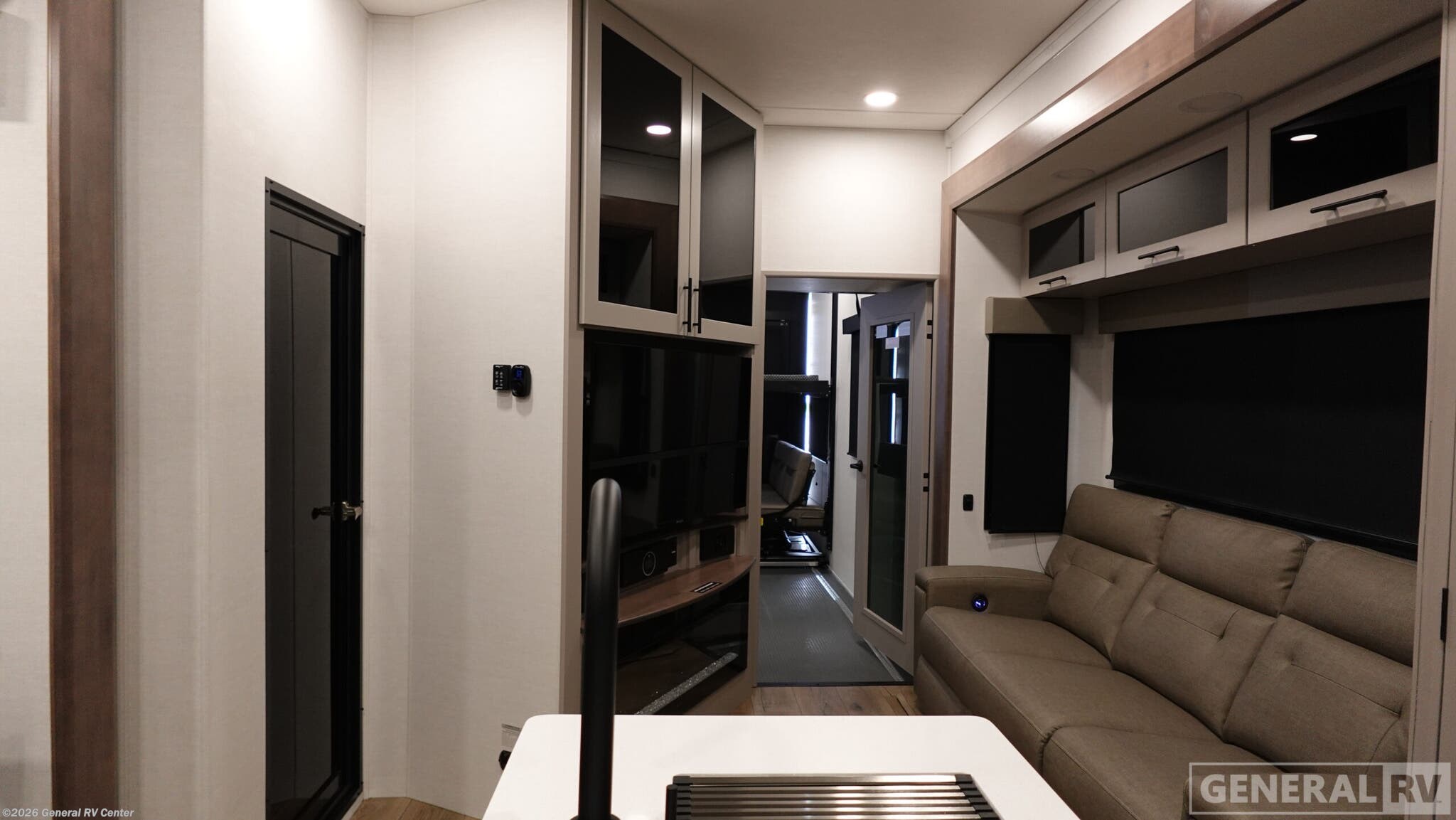 2026 Alliance RV Valor 42V14 - New Fifth Wheel For Sale by General RV Center in Ocala, Florida