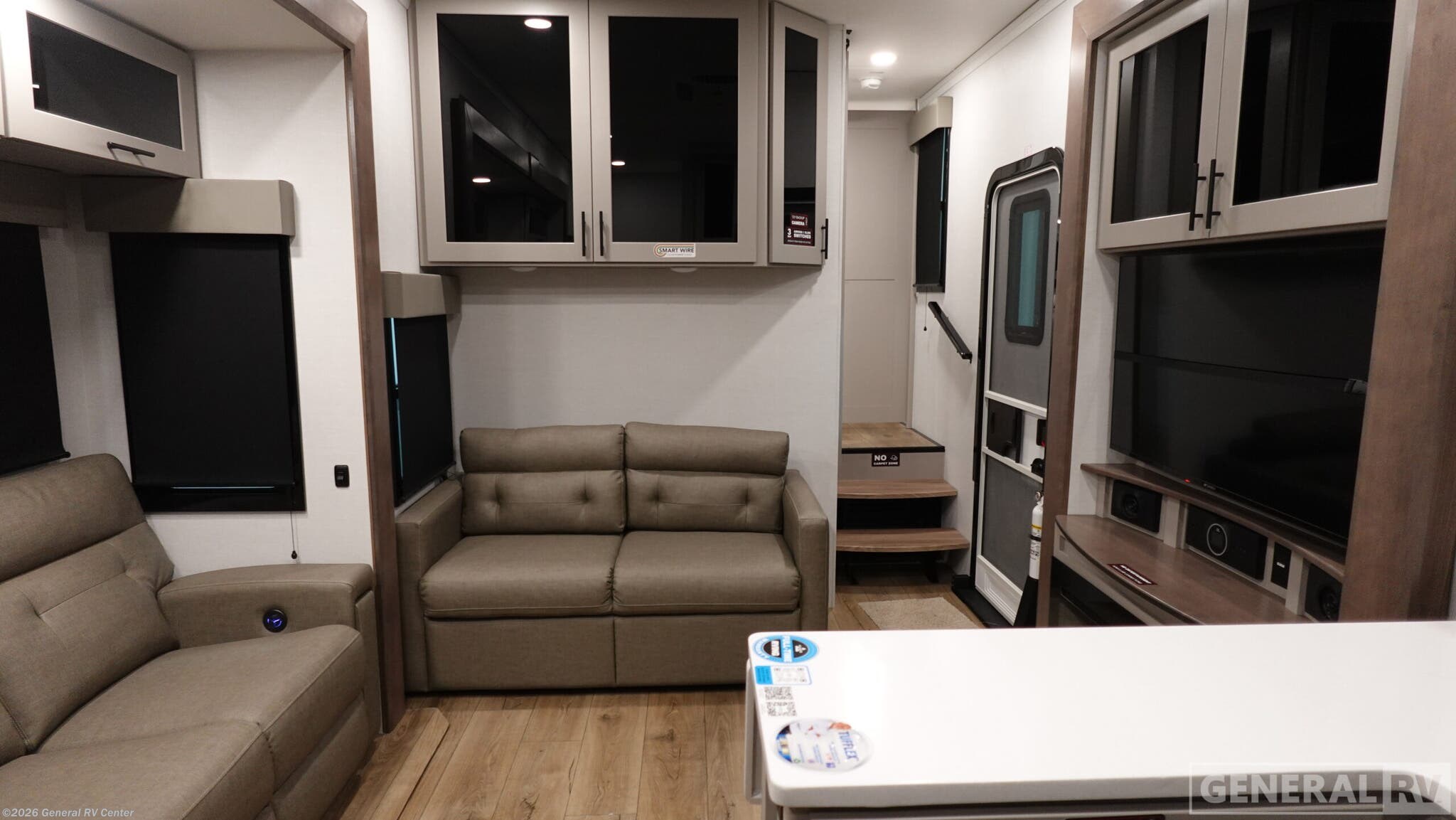 New 2026 Alliance RV Valor 40V13 available in Ocala, Florida